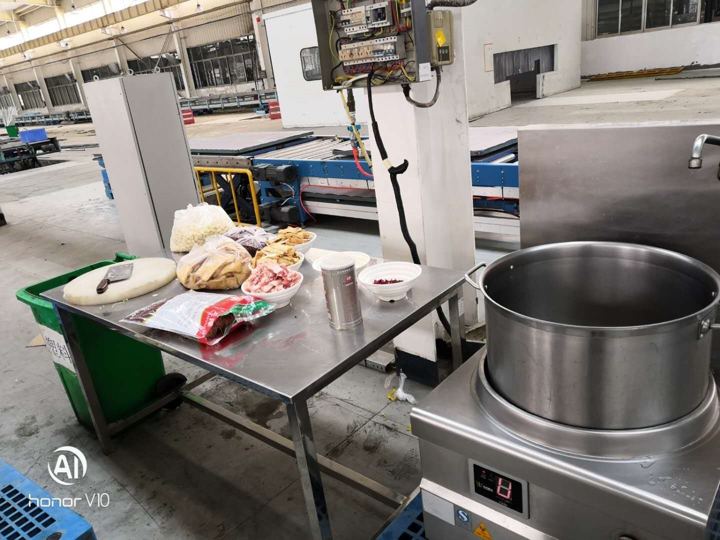 春节共奋战，同心筑未来