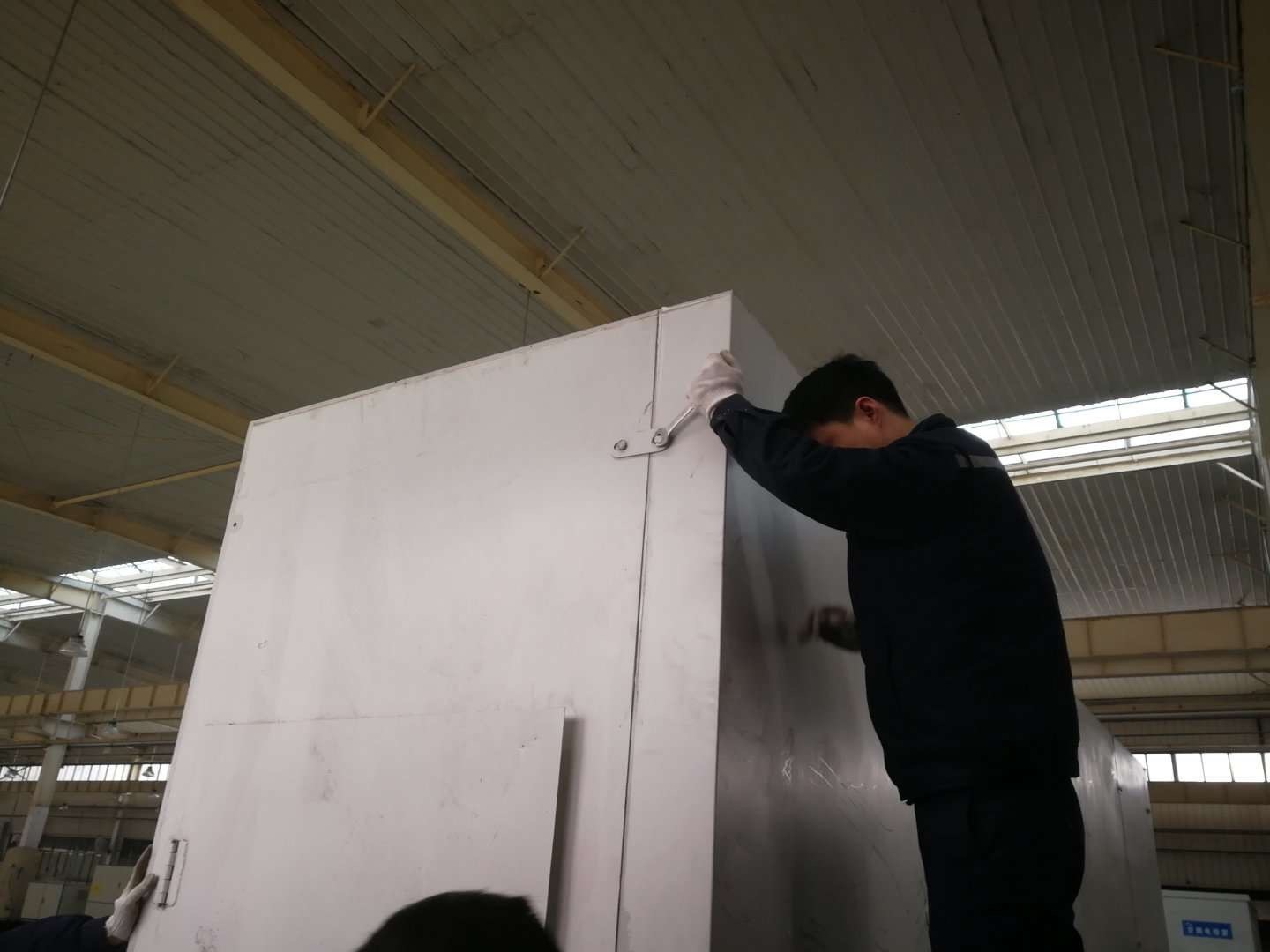 春节共奋战，同心筑未来