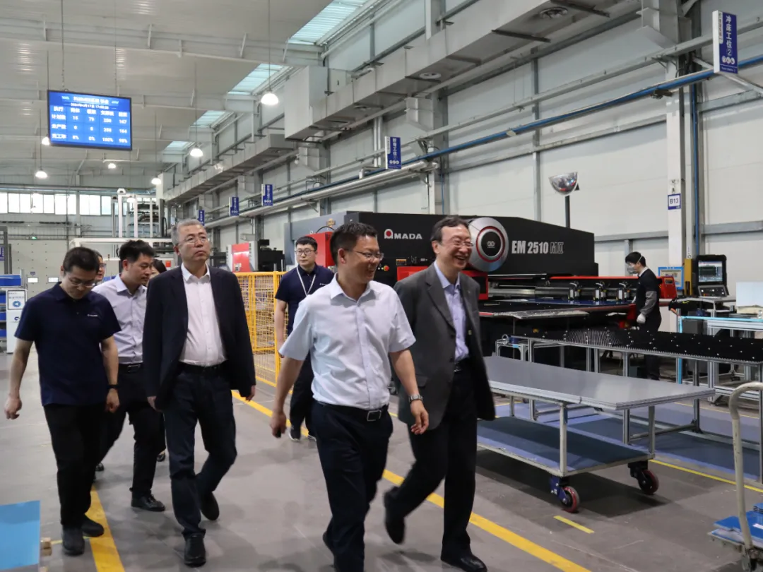 科林动态 | 中国汽车工业协会热管理分会领导莅临科林空调参观并展开深入研讨